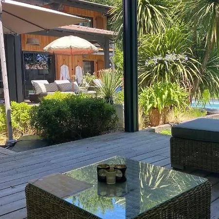 V 58 De Luxe Villa